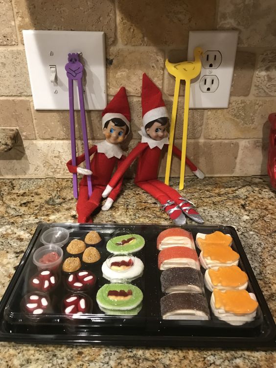 Decorating Baking Bonanza with the Elf on the Shelf