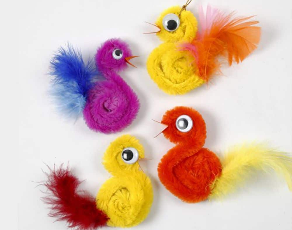 Pipe Cleaner Feathered Birds