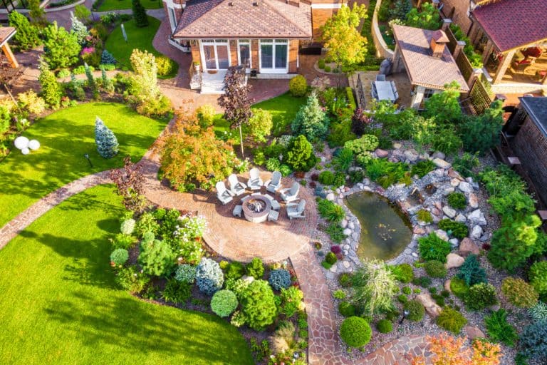 Creating an Environmentally Friendly Outdoor Oasis in the UK_ 7 Practical Tips for a Greener Garden