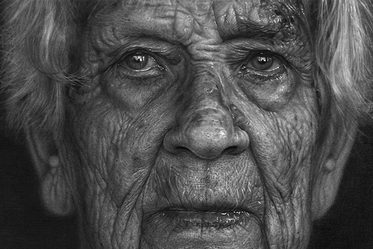 Hyperrealistic black and white drawing of an elderly woman