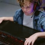 How to Encourage Healthy Gaming Habits in Kids?