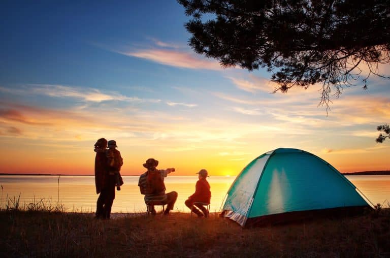 6 Benefits of Going Camping with Your Family