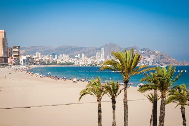 A Travel Guide to The Costa Blanca