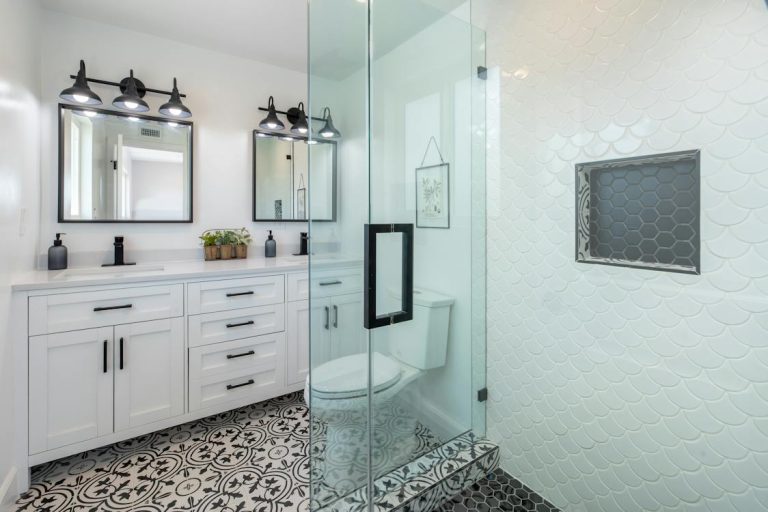 8 Bathroom Trends That Are Making a Comeback this Year