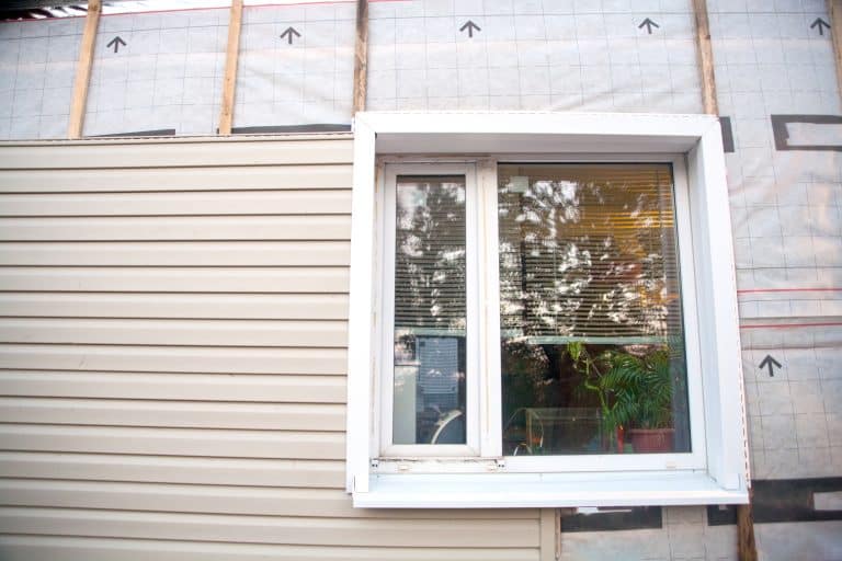 Revamp Your Residence: Essential Steps for Hiring Siding Contractors