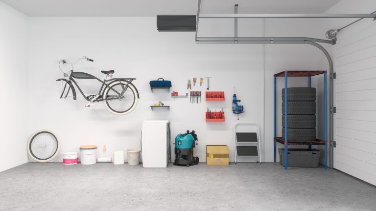 10 Top Tips for a Stress-Free Garage Clearance