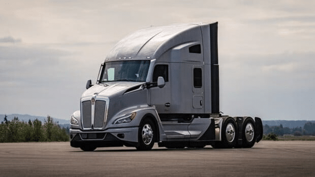Understanding the Role of a Freight Broker in Trucking