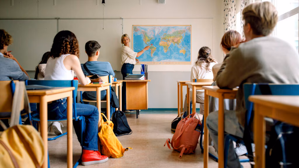 How to Transition from Classroom Teacher to School Administrator