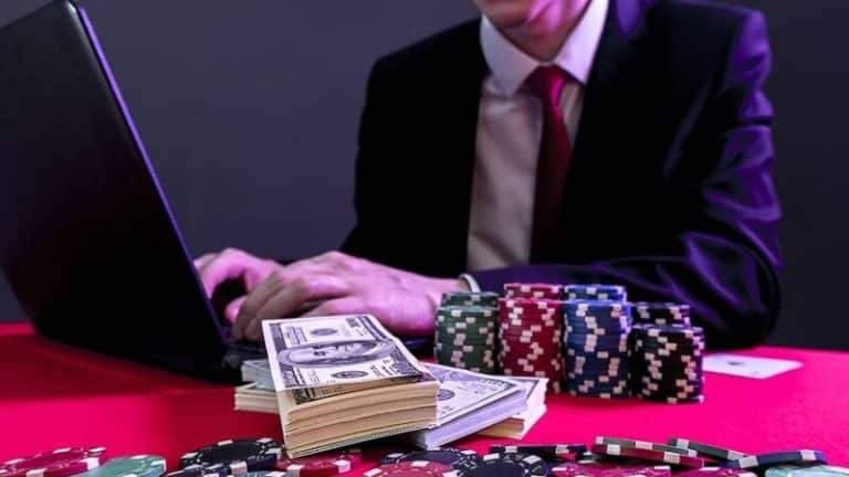 Why Aviator and Crash Games Are the Only Casino Games That Make You Sweat