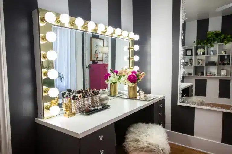 Where To Buy A Vanity Mirror With Lights